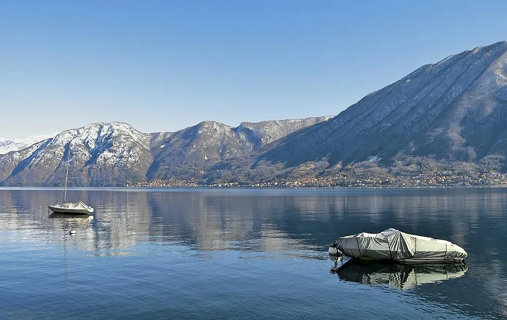 Villa Senagra Holidays Lake Como Menaggio 0*,  Olaszország